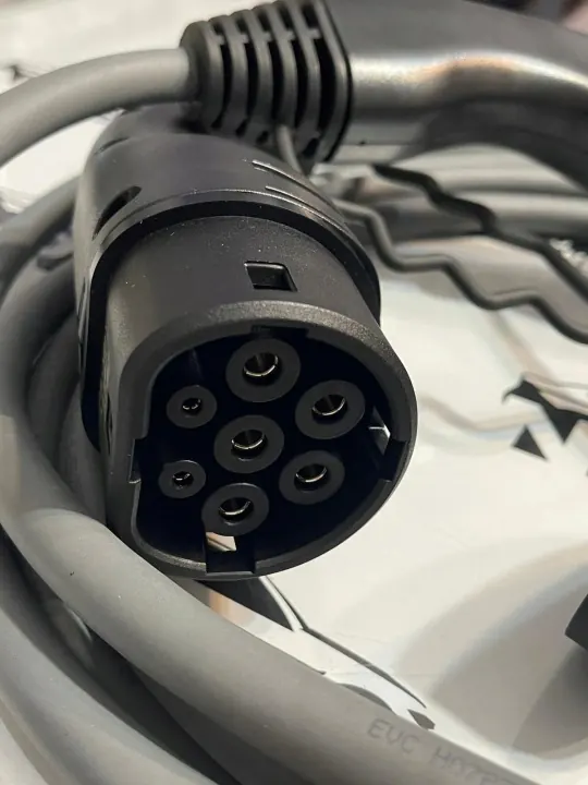 Cabo de carregamento BMW MINI OEM 5AOB427 - Usado image 3