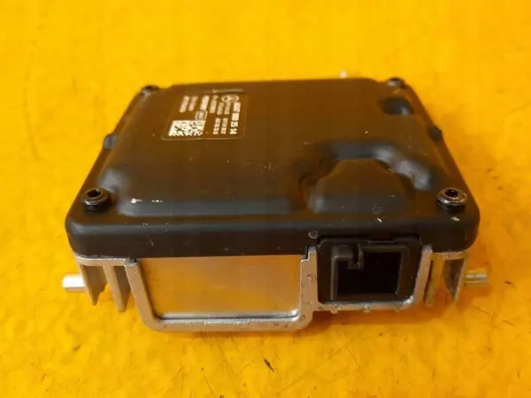 Caméra pare-brise Mercedes B W247 OEM A2479002514 image 3