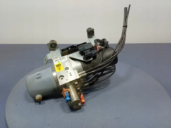 Bomba Hidráulica Techo Renault OEM 8200149739 Usada image 3