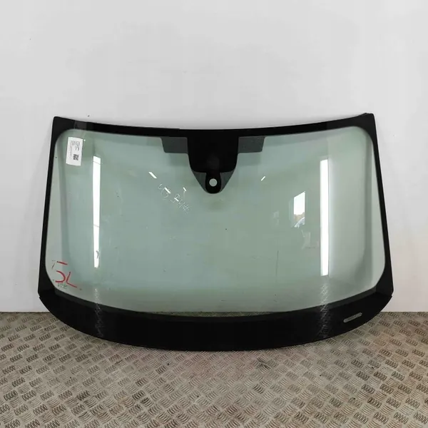 Audi A3 Limousine framruta OEM 43R011266 image 2
