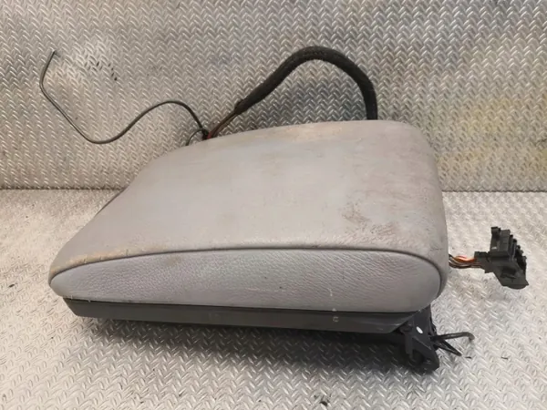BMW X5 E53 konsoli käsinoja OEM MDY38322 image 3