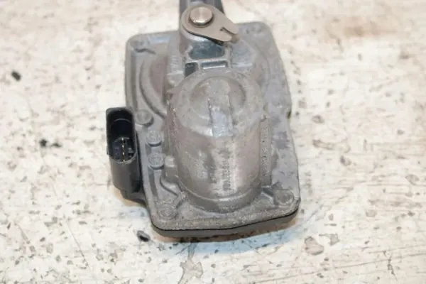 Motor de compuerta 5Q0253691J para Skoda Octavia III 2.0L image 5