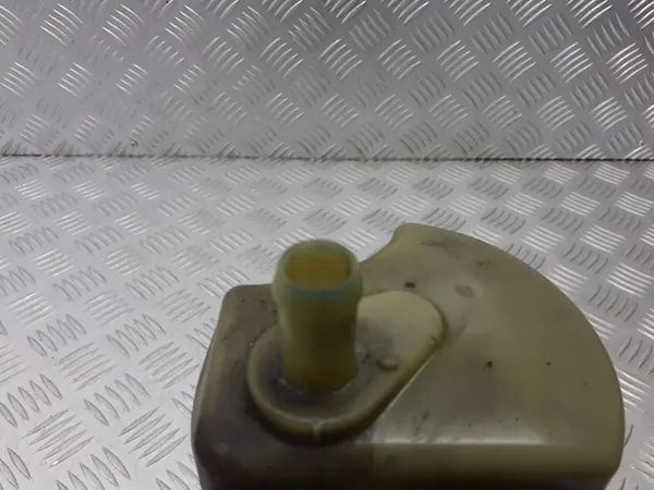 Bomba de direção assistida Volvo V50 2.0 D image 3