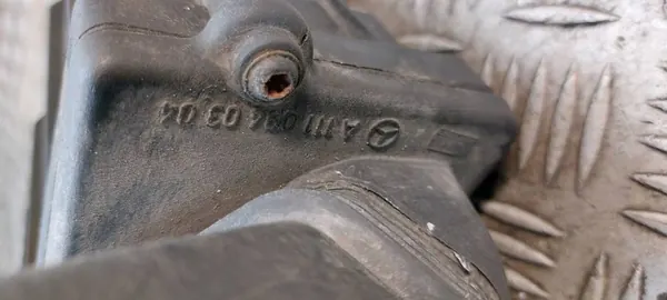 Ilmansuodattimen Kotelo + Ilmamassamittari MB CL203 2.0 16V image 2