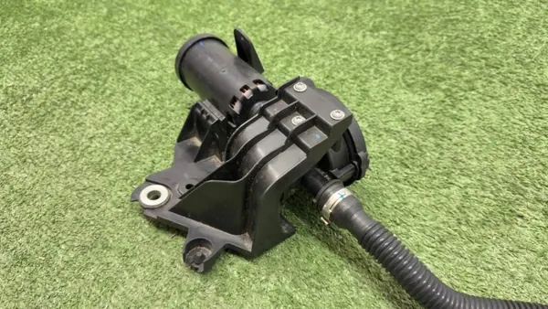 OEM 7447496 aktivt kolfilterrör för BMW X6 G06 image 5