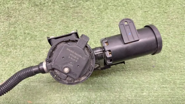 OEM 7447496 aktivt kolfilterrör för BMW X6 G06 image 7