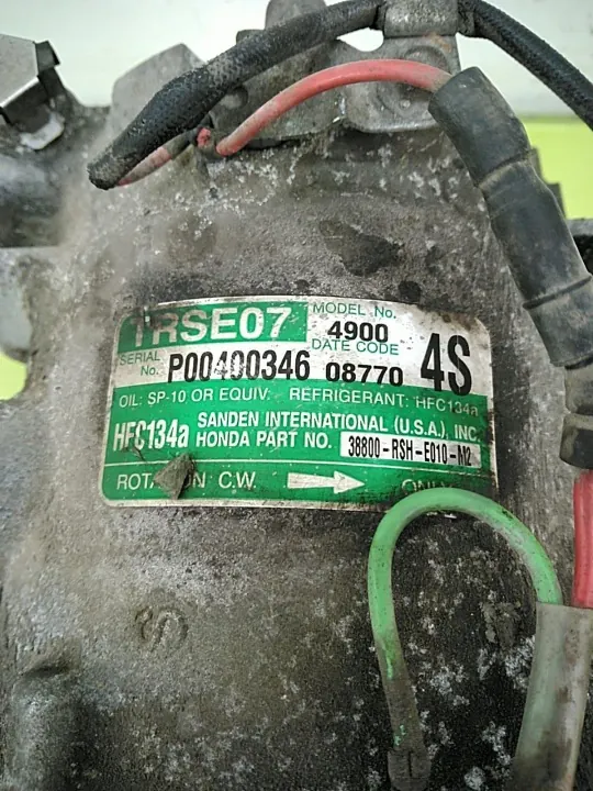 Compresseur A/C Honda OEM 38800-RSH-E010-M2 Occasion image 3