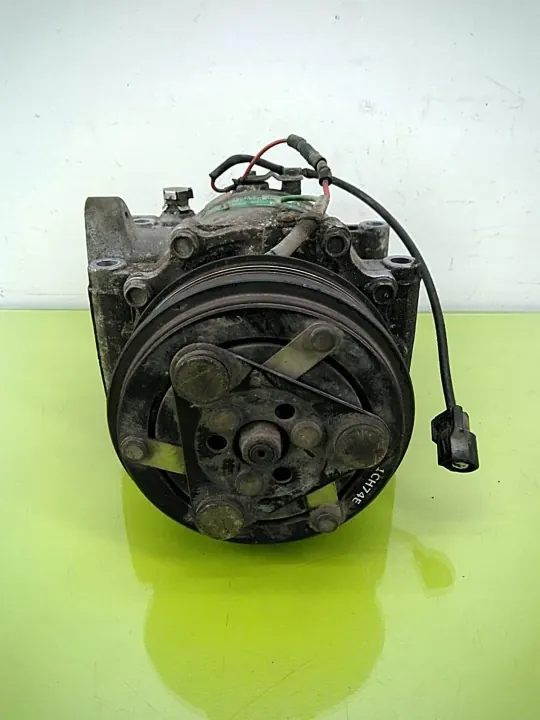 Compresseur A/C Honda OEM 38800-RSH-E010-M2 Occasion image 4