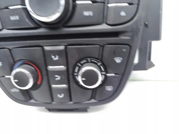 Station multimédia OEM 13444592 Vauxhall Astra GPS/CD/DVD image 3