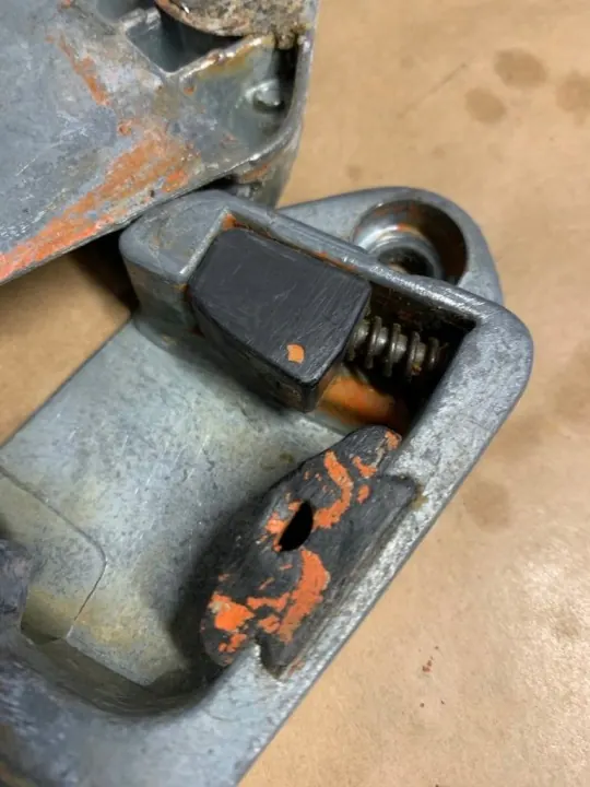 Opel Commodore dörrlåsregel OEM 1022 - Begagnad image 5