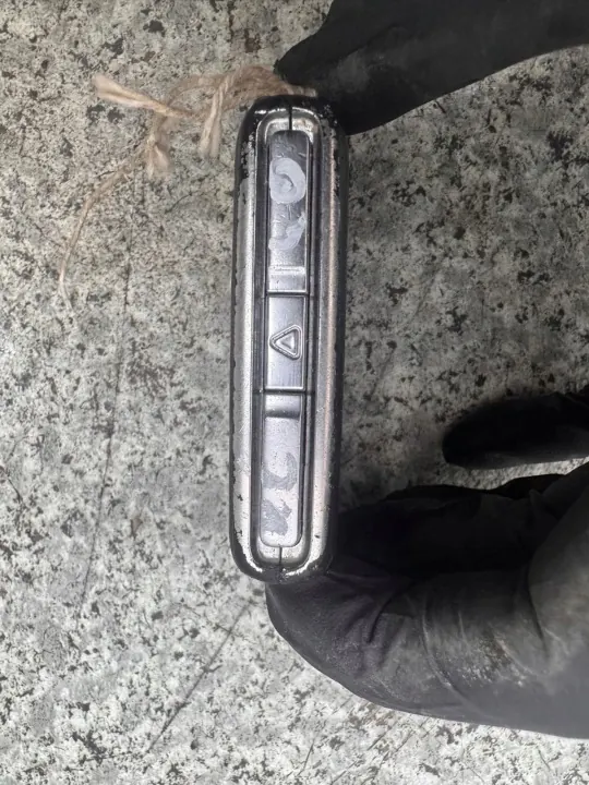 Mando Volvo XC40 2017-2024 OEM KLUCZYK PILOT image 3