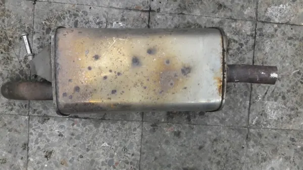 OEM 8200386236 Silenciador Trasero Renault Twingo II 1.2D image 5