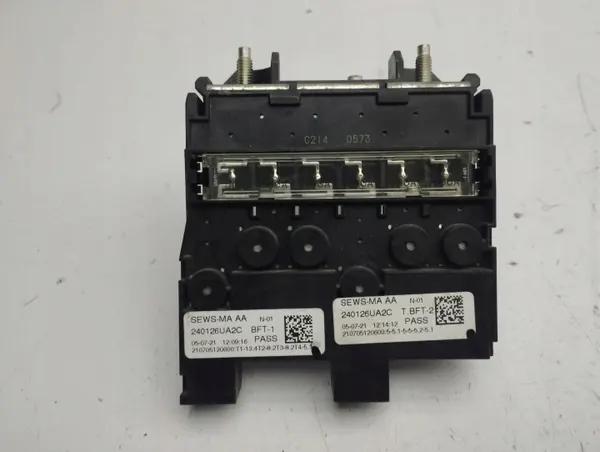 Batteri Relä Säkring Nissan OE OEM 240126UA2C image 2