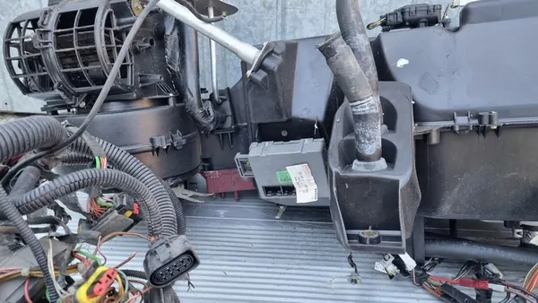 Câblage de chauffage complet IVECO DAILY III 99-06 2.8 image 4