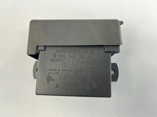 Hehkutulpparele OEM PRZEKAŹNIK/SDV02370 Mercedesille image 2
