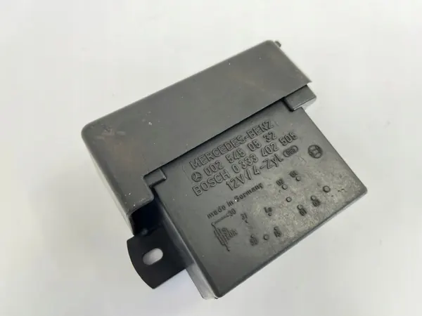Hehkutulpparele OEM PRZEKAŹNIK/SDV02370 Mercedesille image 3