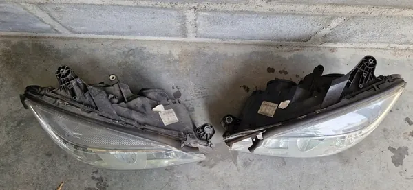 Linker koplamp voor Mercedes C-Class W204 image 2