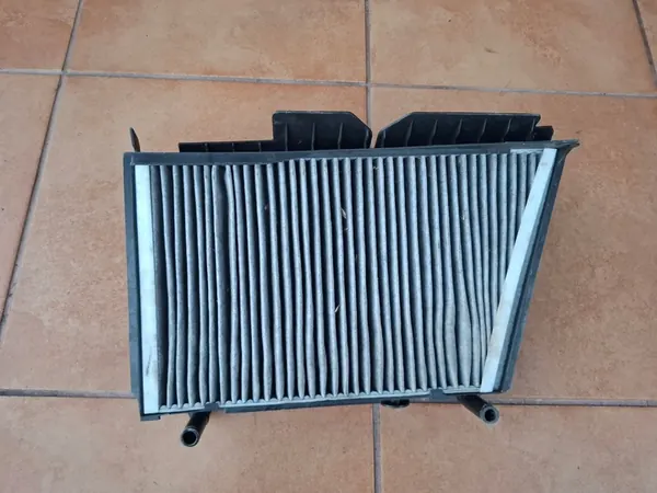 Couvercle de filtre à air W203 W209 image 2