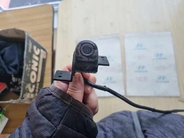 HYUNDAI TUCSON II III 15-20 Peruutuskamera OEM 95760D3101 image 2