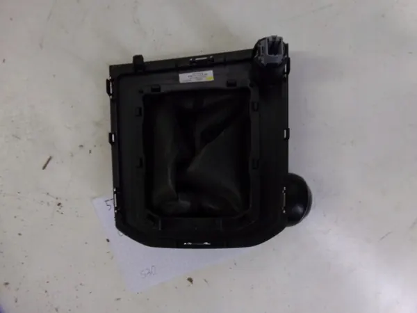 Pomo de cambio OEM 5TB711113A para Touran III - Usado image 2