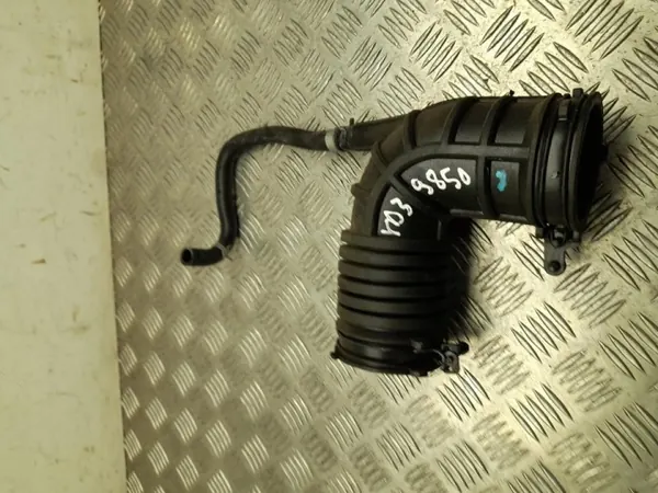 Conduit d'admission d'air OEM 28138BE200 pour Hyundai Kona II image 3