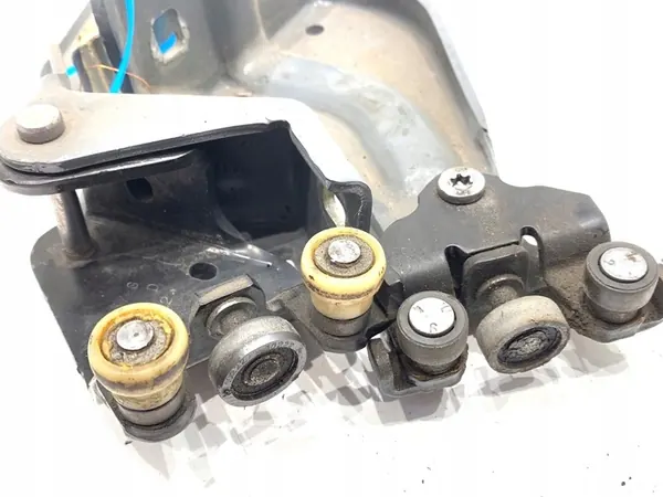 Conjunto de rolos de porta deslizante Renault Express 777949343R image 3