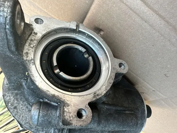 Caixa de transferência redutor dianteiro OEM 201300170 BMW X1 image 5