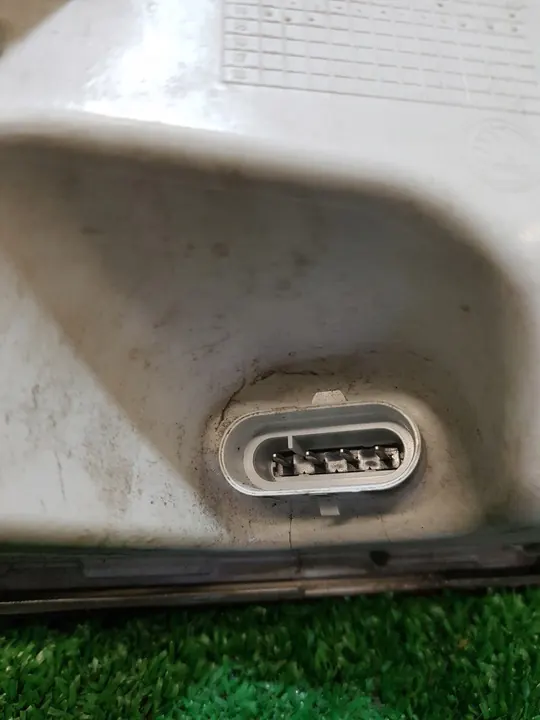 Lámpara Trasera Derecha Skoda Superb II Lift LED Sedán 13- OEM image 6