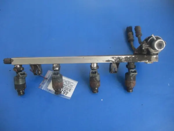 OPEL ZAFIRA 1.6 16V Rampe d'injection 17091762 image 4