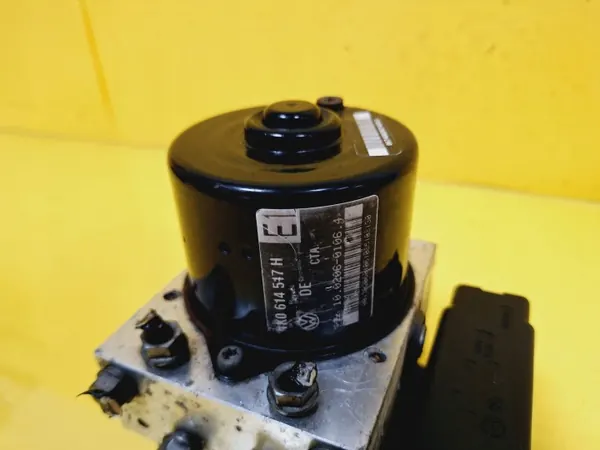 Pompe ABS OEM DRC97584 pour VW Touran I 1.6 FSI image 5