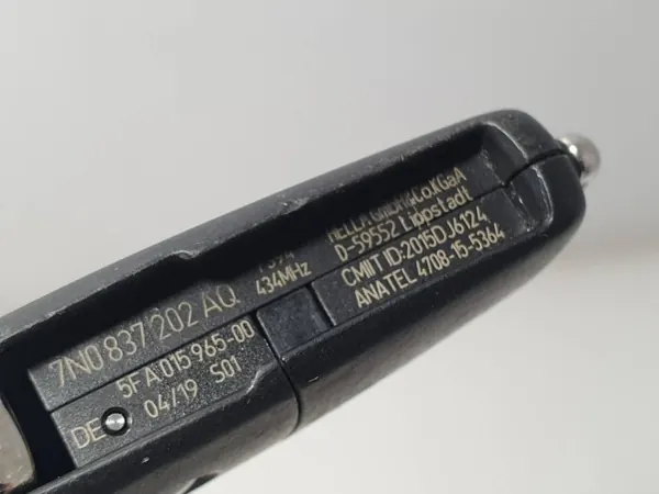 Chave Volkswagen Sharan 7N OEM 7N0837202AQ - Usado image 5
