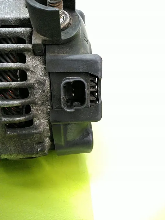 Vaihtovirtageneraattori FIAT CROMA 1.9 D Multijet image 3