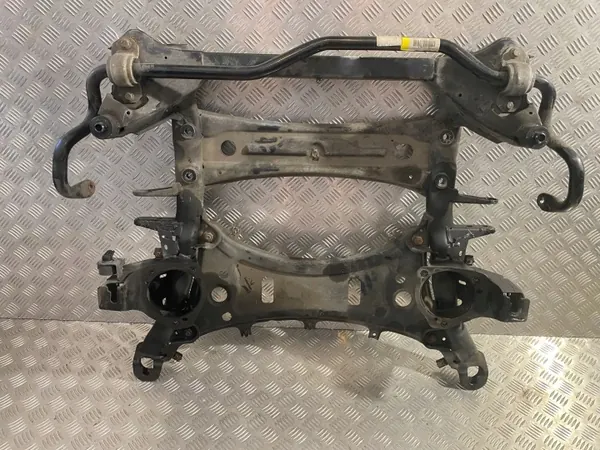 BMW OEM 6787915 Etuaputuki X4 F26 2018 image 2