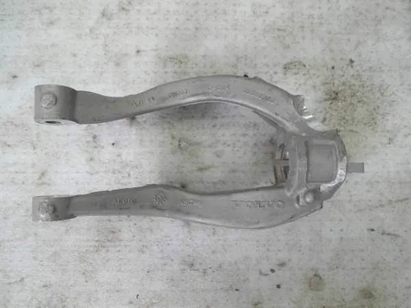 Horquilla de montaje amortiguador izquierdo Volvo XC90 II OEM 31681983 image 2