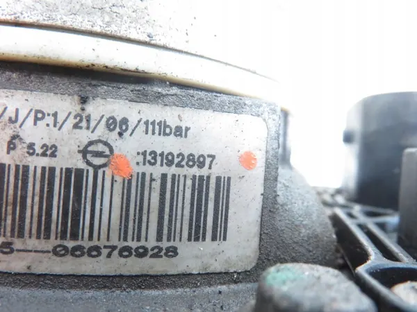 Stuurbekrachtigingspomp Opel Zafira B 2.2 Direct 13192897 image 2