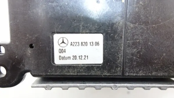 Módulo de controlo multimédia Mercedes OEM A2238201306 image 7