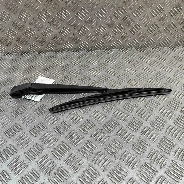 Mazda CX-5 Rear Wiper Arm L20667421 image 2