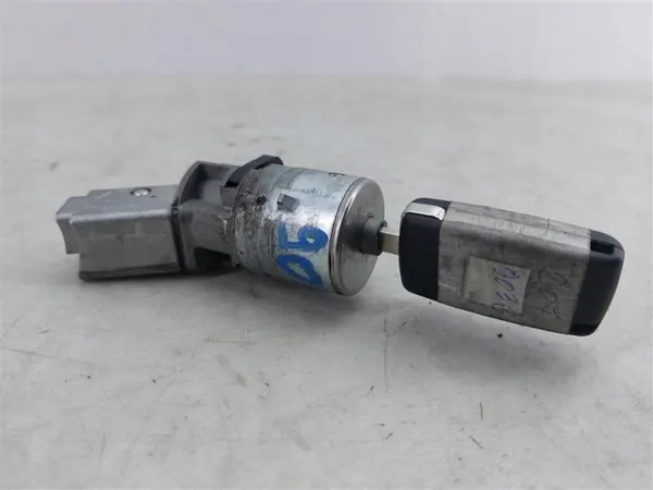 Interruptor de encendido OEM 207 06-12 R Peugeot 207 image 2