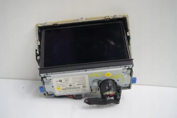 Audi A3 8V LCD-skärm OEM 8V0857273F - Begagnad image 2