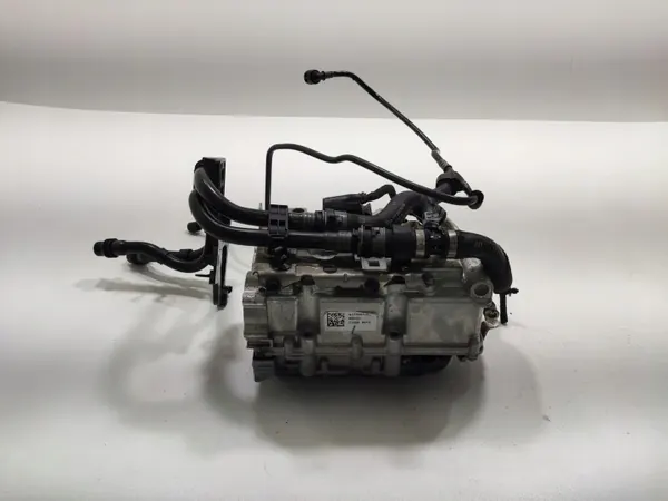 Alternador OEM A1779067600 para Mercedes GLA H247 1.3 CGI Híbrido image 4