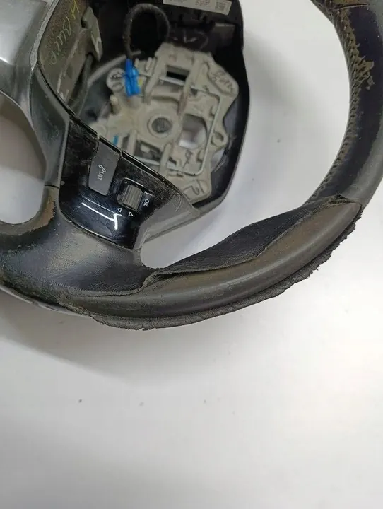Peugeot 308 II Steering Wheel OE 98084115XU image 7