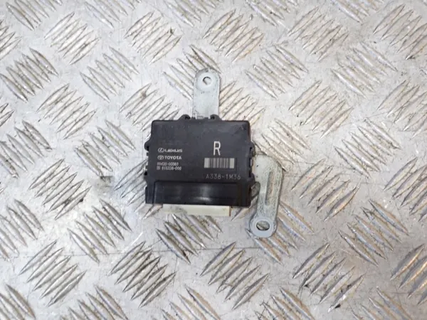 Módulo Puerta Delantera Derecha OEM 89430-0C060 Toyota Tundra image 2