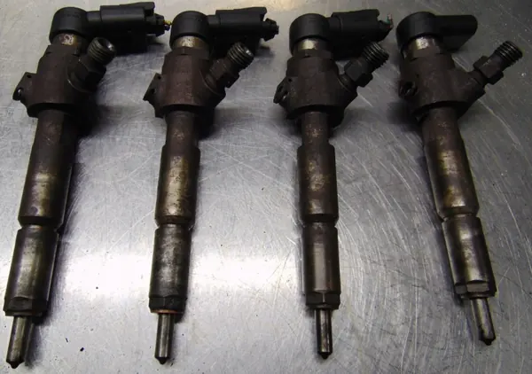 Injectores OEM 4M5Q-9F593-AD para Ford Mondeo IV 1.8TDCI image 2