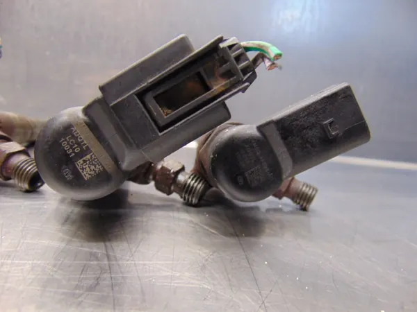 Injectores OEM 4M5Q-9F593-AD para Ford Mondeo IV 1.8TDCI image 5