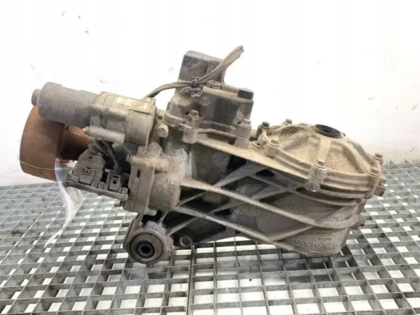 Différentiel arrière Volvo XC60 II P1216694 2.0 190ch SUV OEM image 5