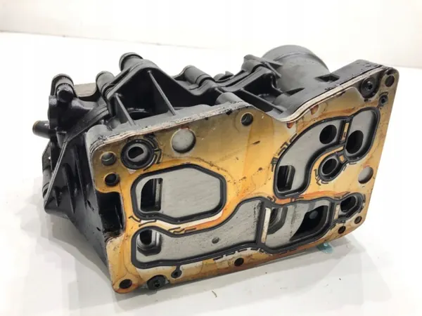 Ölfiltergehäuse OEM 8507627 für BMW F32 2.0 184PS image 3