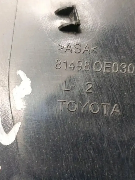 Toyota OE 81498OE030 Achterlichtkap Rechts image 5