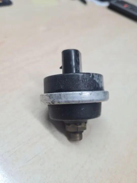 Sensor presión combustible OEM CA96389-01125 Ford F-Max image 5