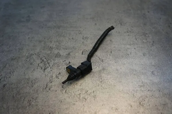 Ulkolämpötilasensori OEM AOP25747 Honda Civic X:lle image 4