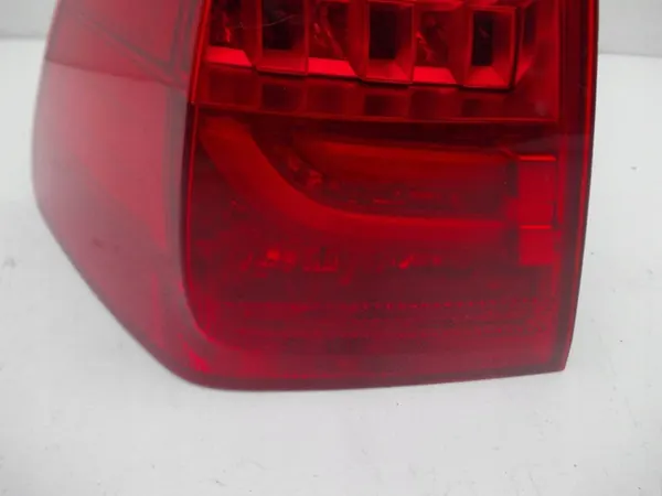 Luz trasera izquierda BMW 3 E90 E91 21810105 image 4
